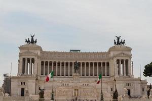 rome, nationaal monument voor de koning overwinnaar emmanuel ii foto