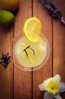 citroenachtige citrusdrank