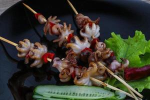 baby octopus bbq foto