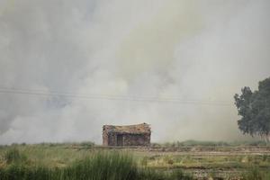 het oude huis van het dorp foto