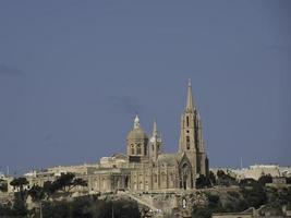 het eiland gozo aan de middellandse zee foto