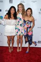 los angeles, 21 mei - chloe flower, annalynne mccord, jeannie mai op de 17e van slavernij tot vrijheidsgala in het skirballcentrum op 21 mei 2015 in los angeles, ca foto