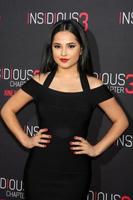 los angeles, 4 jun - becky g bij de verraderlijke première van hoofdstuk 3 in het tcl chinese theater op 4 juni 2015 in los angeles, ca foto