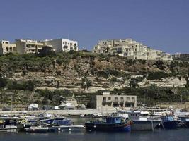 het eiland gozo aan de middellandse zee foto