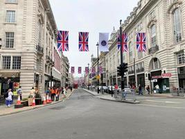 whitehall in londen in juni 2022. een zicht op whitehall tijdens de platina jubileumvieringen. foto