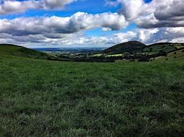 uitzicht op de Caradoc-heuvels in Shropshire foto