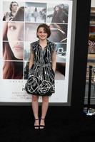 los angeles, 20 aug - joey king bij de if i stay première in tcl chinese theater op 20 augustus 2014 in los angeles, ca foto