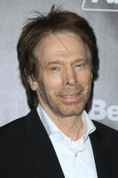 los angeles, nov 05 - jerry bruckheimer bij de lancering van de fallout 4 videogame in het centrum op 5 november 2015 in los angeles, ca foto