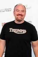 los angeles, 12 jun - louis ck at the fx summer comedy party at the lure op 12 juni 2012 in los angeles, ca foto