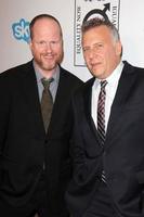 los angeles, 4 nov - joss whedon, paul reiser bij de gelijkheid nu presenteert, maak gelijkheid realiteit in montage hotel op 4 november 2013 in beverly hills, ca foto