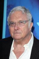 los angeles, 2 jun - randy newman bij de liefde en genade los angeles première op de academy of motion picture arts and sciences op 2 juni 2015 in los angeles, ca foto