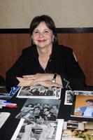 burbank, 22 april - cindy williams neemt deel aan de hollywood show op burbank airport marriott op 22 april 2012 in burbank, ca foto