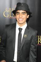 los angeles, 31 mei - mauricio kuri arriveert bij de première voor grotere glorie in ampas theater op 31 mei 2012 in beverly hills, ca foto