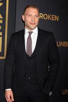 los angeles, 15 dec - jai courtney at the unbroken, los angeles première in het dolby theater op 15 december 2014 in los angeles, ca foto