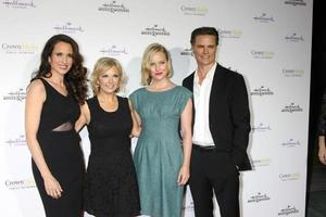 los angeles, 8 jan - andie macdowell, teryl rothery, sarah smyth, dylan neal op het hallmark tca-feest in een toernooihuis op 8 januari 2014 in pasadena, ca foto