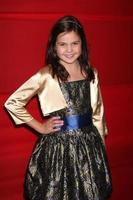 los angeles, 28 nov - bailee madison arriveert op de hollywood kerstparade van 2010 op hollywood boulevard op 28 november 2010 in los angeles, ca foto