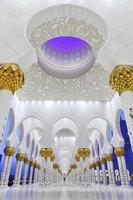 interieur van de sjeik zayed-moskee, abu dhabi