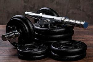 zware zwarte dumbbells foto