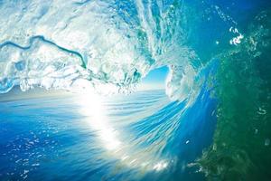 blauwe oceaangolf foto