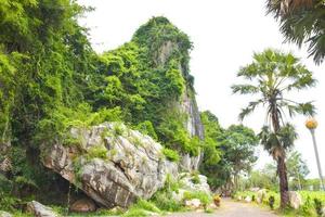 bergen en toeristische attracties en is een Thais openbaar park. foto