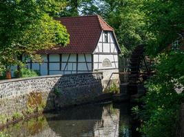 oude watermolen bij dinslaken foto