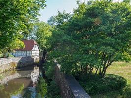 oude watermolen bij dinslaken foto