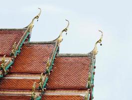 dak van een tempel in Thailand foto