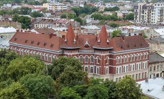 luchtfoto van gebouw in lviv, oekraïne foto