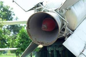 onderste deel van het militaire luchtraketsysteem. foto