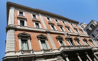 gevel van een gebouw in rome, italië foto