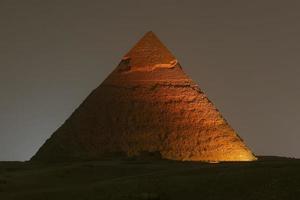 piramide van khafre in cairo, egypte foto