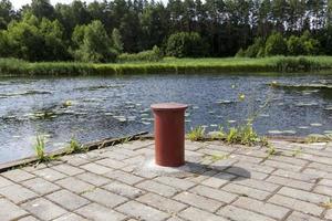 metalen bevestiging voor het aanmeren van boten en schepen foto