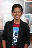 los angeles, 20 aug - karan brar bij de if i stay première in tcl chinese theater op 20 augustus 2014 in los angeles, ca foto