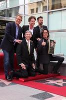 los angeles, 9 mei - doug davidson, richard marx, jason thompson, leron gubler, rick springfield bij de rick springfield hollywood walk of fame star-ceremonie op 9 mei 2014 in los angeles, ca foto