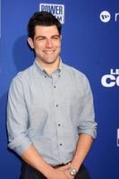 los angeles, 7 aug - max greenfield bij de première van let s be cops in de arclight hollywood theaters op 7 augustus 2014 in los angeles, ca foto