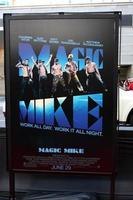 los angeles, 24 jun - magic mike poster bij de magic mike laff première in regal cinema at la live op 24 juni 2012 in los angeles, ca foto