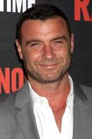 los angeles, 9 juli - liev schreiber bij de ray donovan seizoen 2 première feest in de nobu malibu op 9 juli 2014 in malibu, ca foto