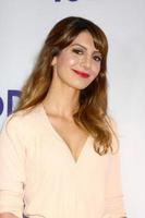 los angeles, 23 jul - nasim pedrad arriveert op de to do list los angeles première in het regentschap bruin theater op 23 juli 2013 in westwood, ca. foto