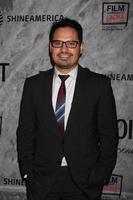 los angeles, 30 sep - michael pena op het gracepoint premiere feest in lacma op 30 september 2014 in los angeles, ca foto