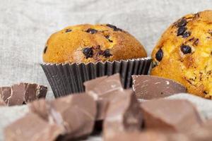 heerlijk eten van bakken met chocoladedruppels foto