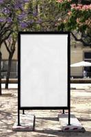 outdoor uithangbord mockup foto