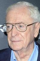 los angeles, 17 nov - michael caine bij de jeugd la première bij de regisseurs gilde van amerika op 17 november 2015 in los angeles, ca foto