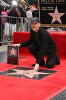 los angeles, 10 dec - ron howard bij de ron howard star op de hollywood walk of fame op de hollywood blvd op 10 december 2015 in los angeles, ca foto