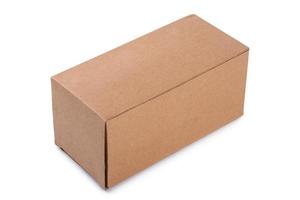 kartonnen doos geïsoleerd op een witte achtergrond foto