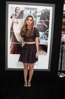 los angeles, 20 aug - liana liberato bij de première van if i stay in tcl chinese theater op 20 augustus 2014 in los angeles, ca foto