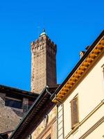 hdr-weergave van het oude stadscentrum in bologna foto