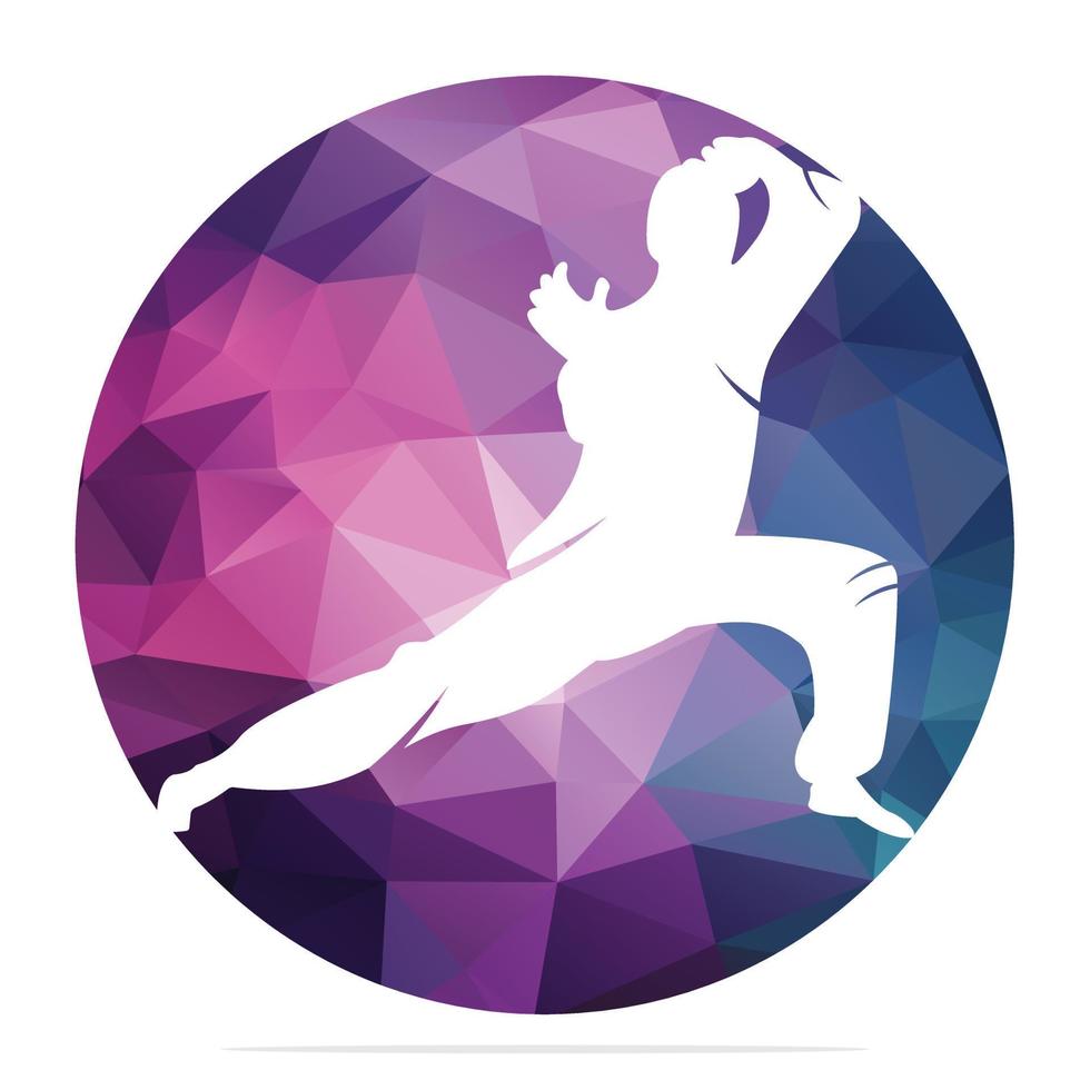 karate sport- logo. krijgshaftig kunst silhouet vector, strijd sport logo ontwerp. vector