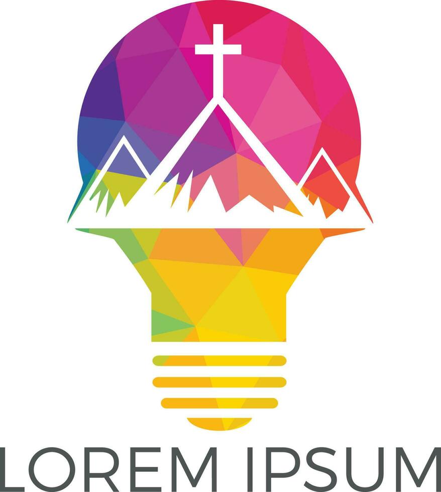 baptist kruis in berg logo ontwerp. kruis Aan top van de berg en licht lamp vorm logo. vector