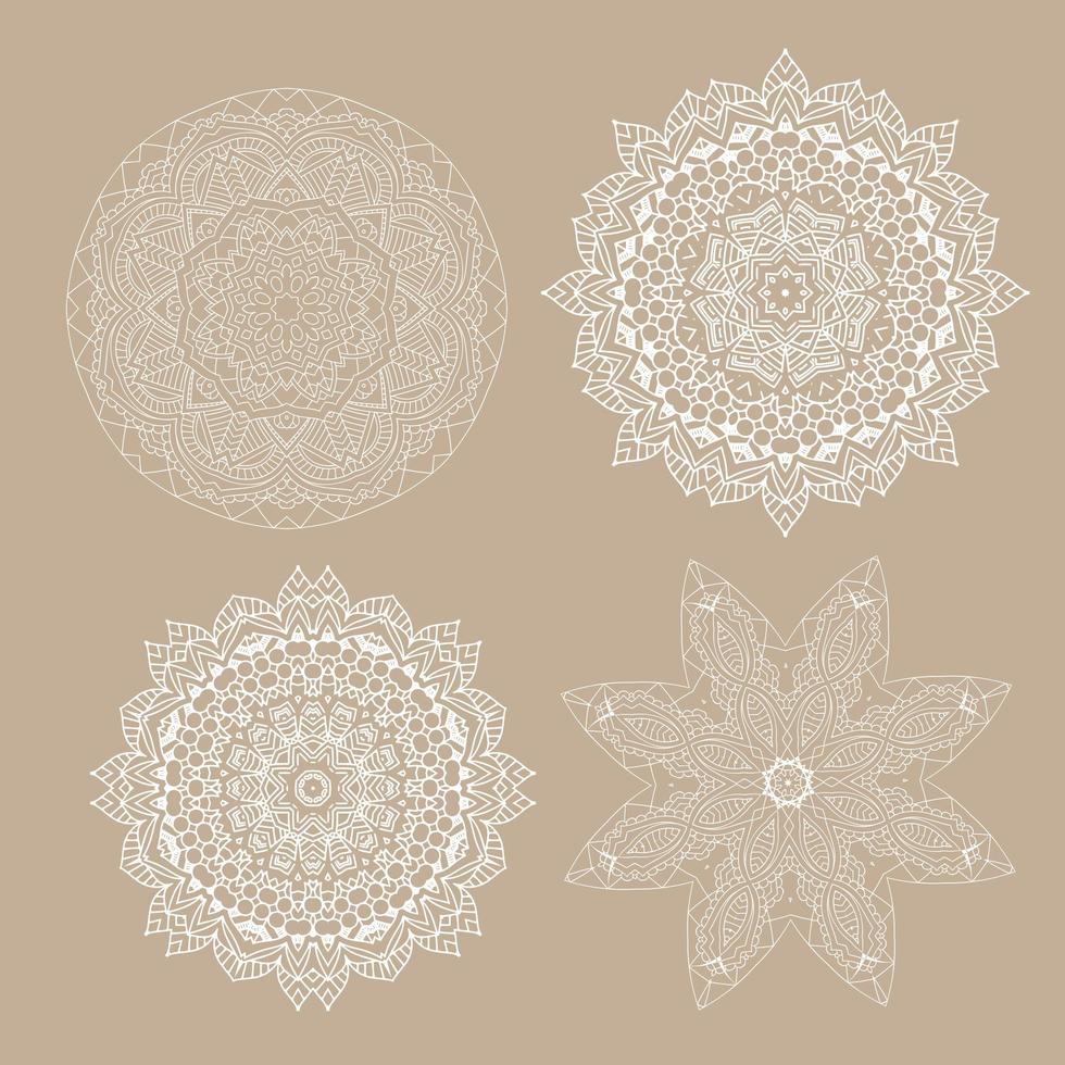 verzameling van decoratieve mandala-ontwerpen vector
