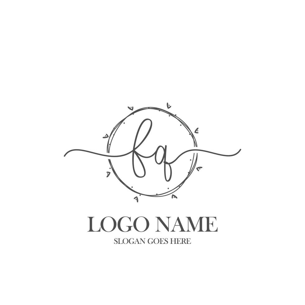 eerste fq schoonheid monogram en elegant logo ontwerp, handschrift logo van eerste handtekening, bruiloft, mode, bloemen en botanisch met creatief sjabloon. vector